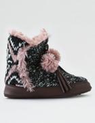 American Eagle Outfitters Mukluks Paloma Slipper