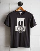 Tailgate Men's Brooklyn Nets Bridge T-shirt