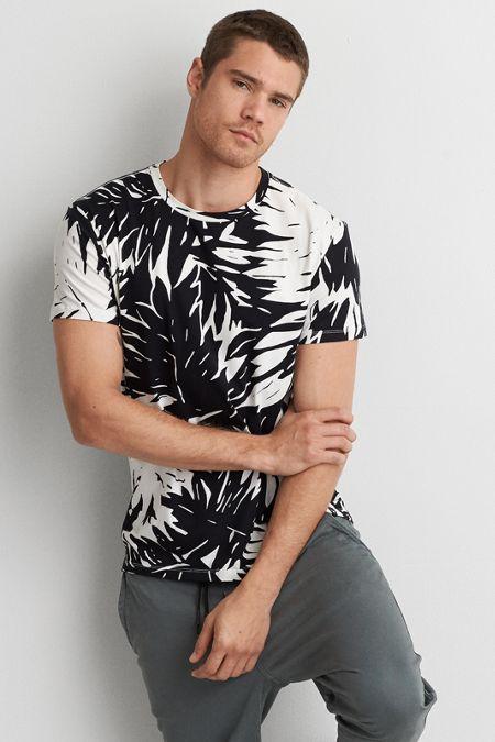 American Eagle Outfitters Ae Flex Palm Crew T-shirt