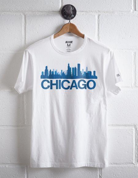 Tailgate Men's Chicago Skyline T-shirt
