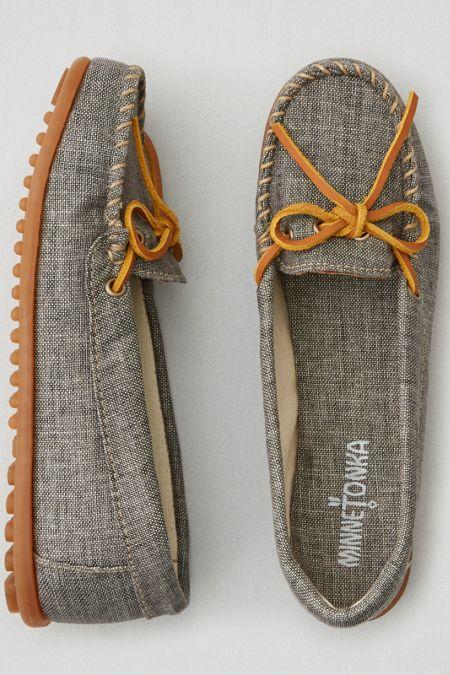 American Eagle Outfitters Minnetonka Canvas Boat Moccasin