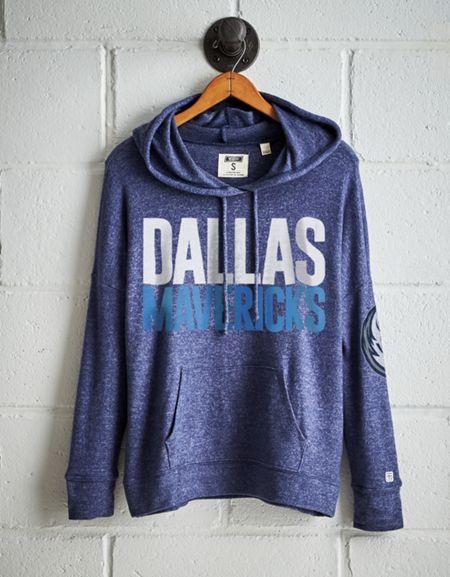 Tailgate Women's Dallas Mavericks Plush Hoodie