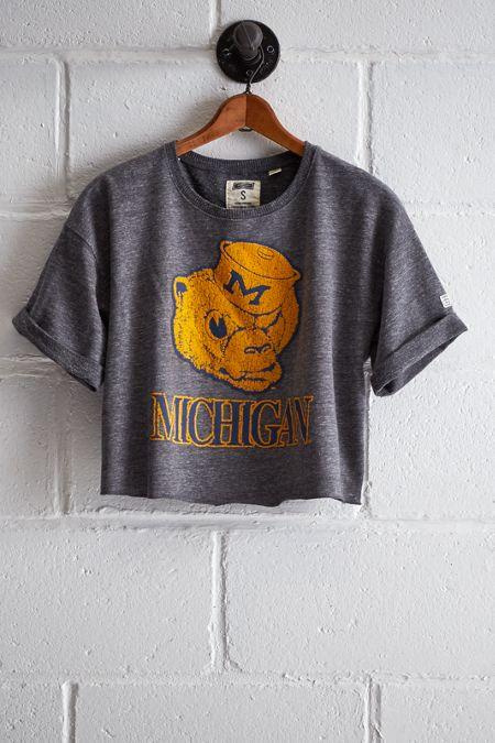 Tailgate Women's Michigan Cropped Sweatshirt