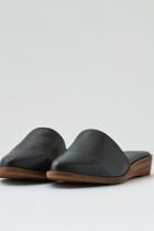 American Eagle Outfitters Kelsi Dagger Brooklyn Amory Clogs