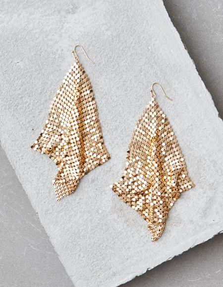 American Eagle Outfitters Ae Gold Mesh Duster Earring