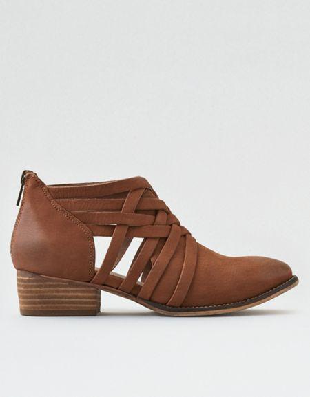 American Eagle Outfitters Seychelles So Blue Bootie