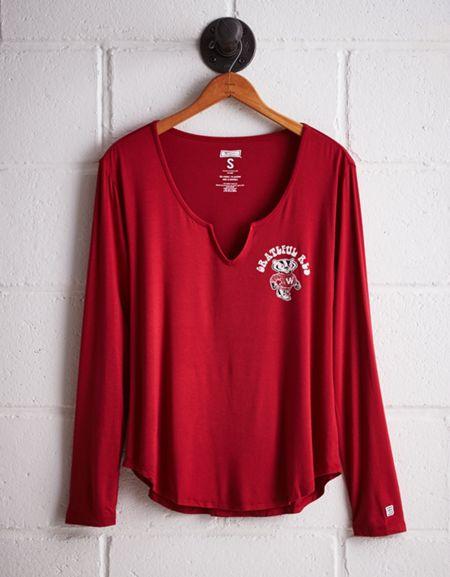 Tailgate Women's Wisconsin Split Neck T-shirt