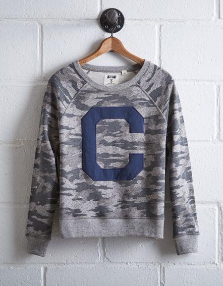 Tailgate Women's Connecticut Camo Sweatshirt
