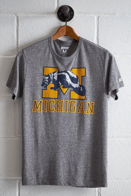 Tailgate Men's Michigan Wolverine T-shirt