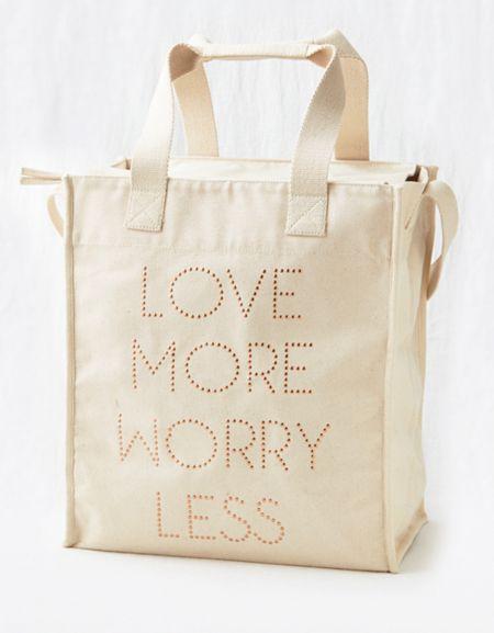 Aerie Graphic Tote