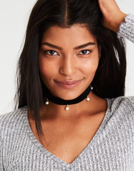 American Eagle Outfitters Ae Black Velvet & Pearl