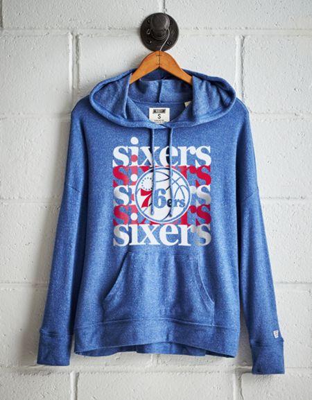 Tailgate Women's Philly 76ers Plush Hoodie