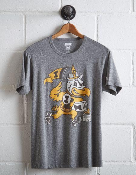 Tailgate Men's Iowa Herky The Hawk T-shirt