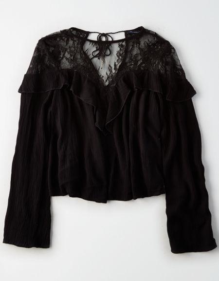 American Eagle Outfitters Ae Ruffled Lace Crop Top