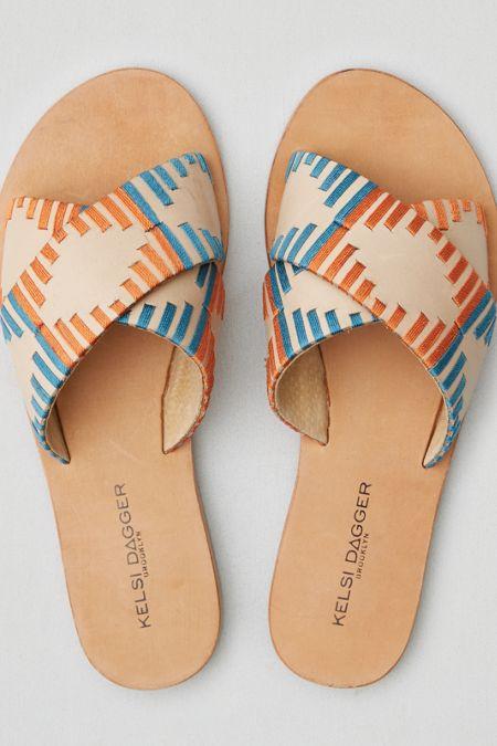 American Eagle Outfitters Kelsi Dagger Brooklyn Crown Sandal