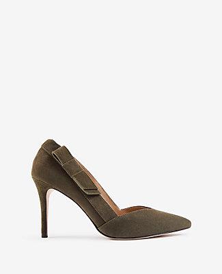 Ann Taylor Kayla Suede Side Bow Pumps