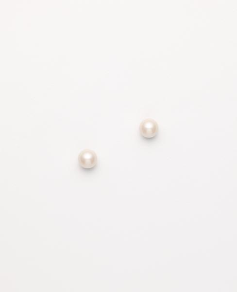 Ann Taylor Modern Classic Pearl Studs