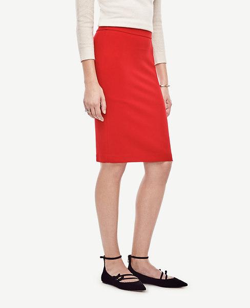 Ann Taylor Seamed Crepe Pencil Skirt