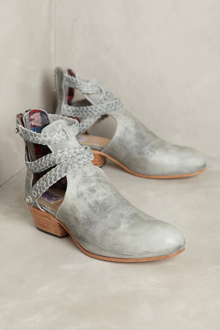 Uxibal Trenza Cutout Braided Booties
