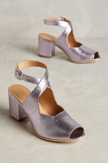 The Palatines Superior Heels