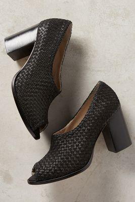 Guilhermina Thais Shooties