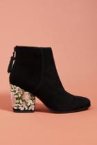 Mojo Moxy Montauk Embroidered Booties