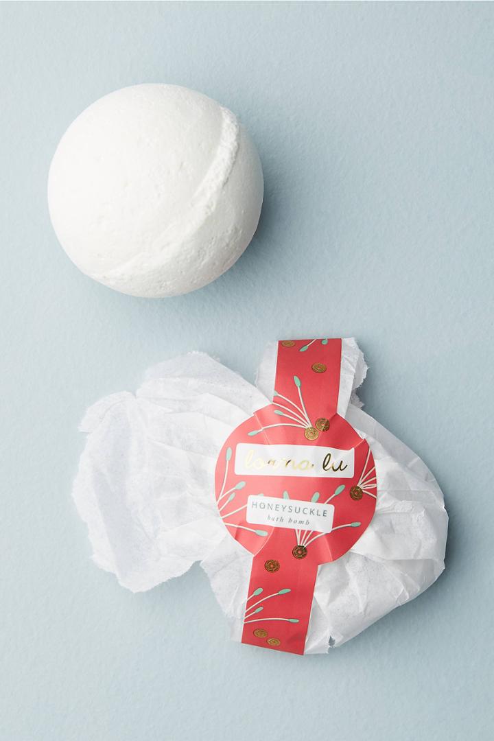 Lorna Lu Bath Bomb