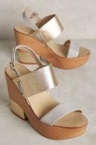 Guilhermina Clotild Platform Heels Gold