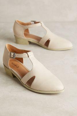 Kelsi Dagger Viva Flats White