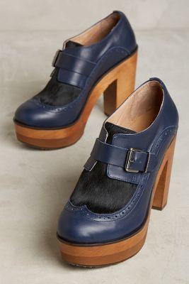 Cubanas Wave Buckle Platforms