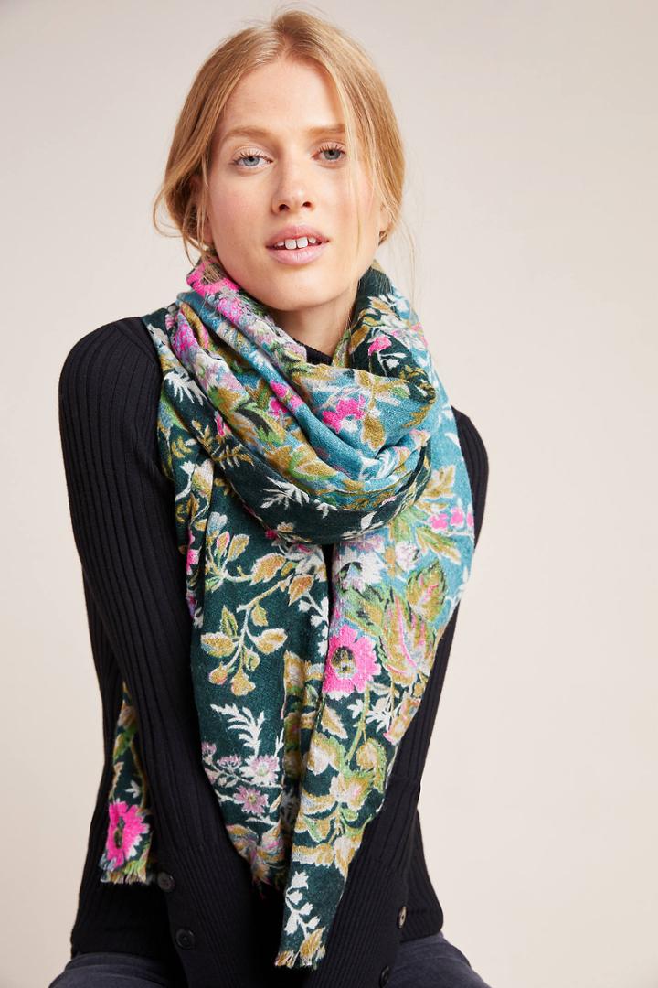 Epice Fleur Wool Scarf