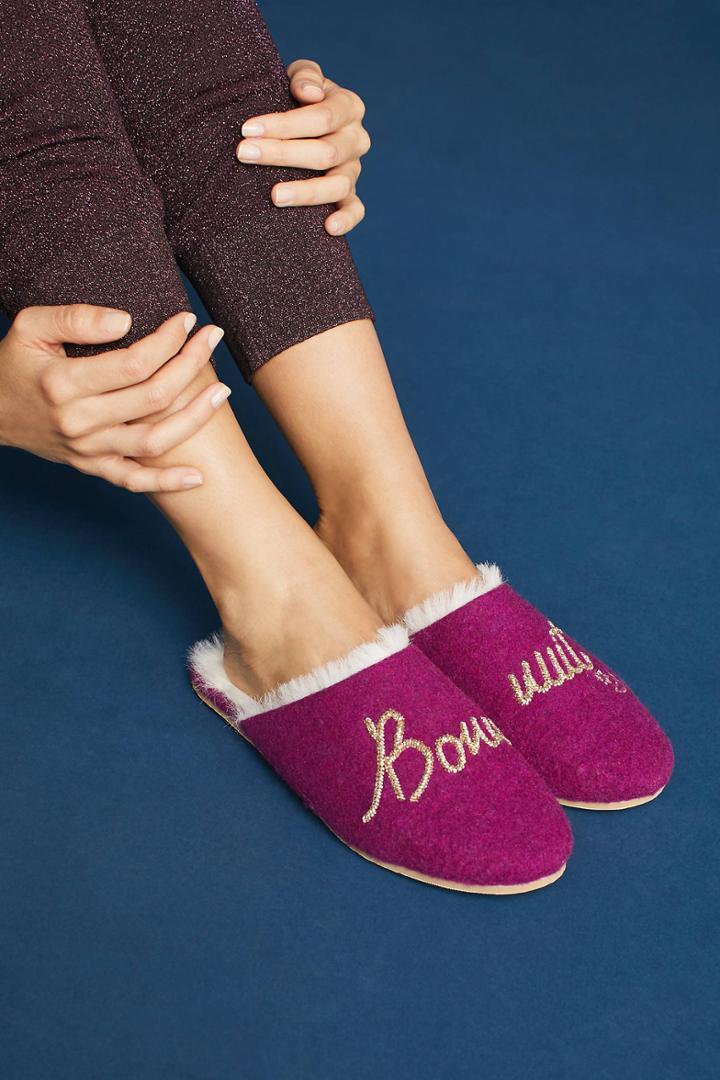 Far Away From Close Bonne Nuit Slide Slippers