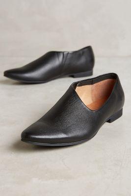 All Black Side-scoop Flat Booties