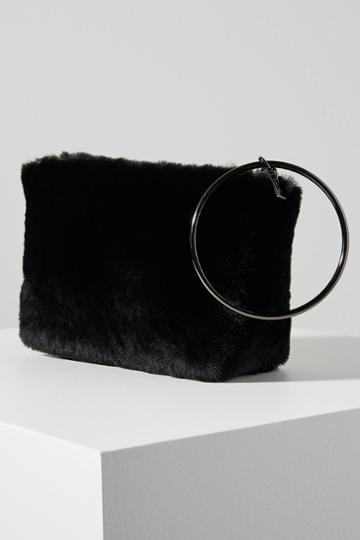 Thacker Shearling Ring Pouch