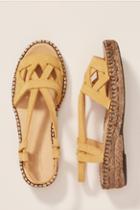 Naguisa Poal Criss-cross Sandals