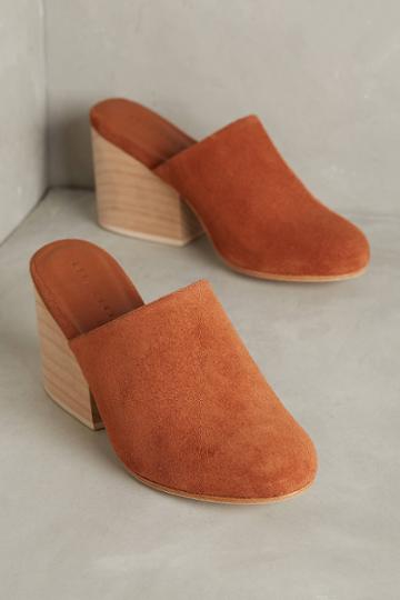 Ceri Hoover Miller Mules