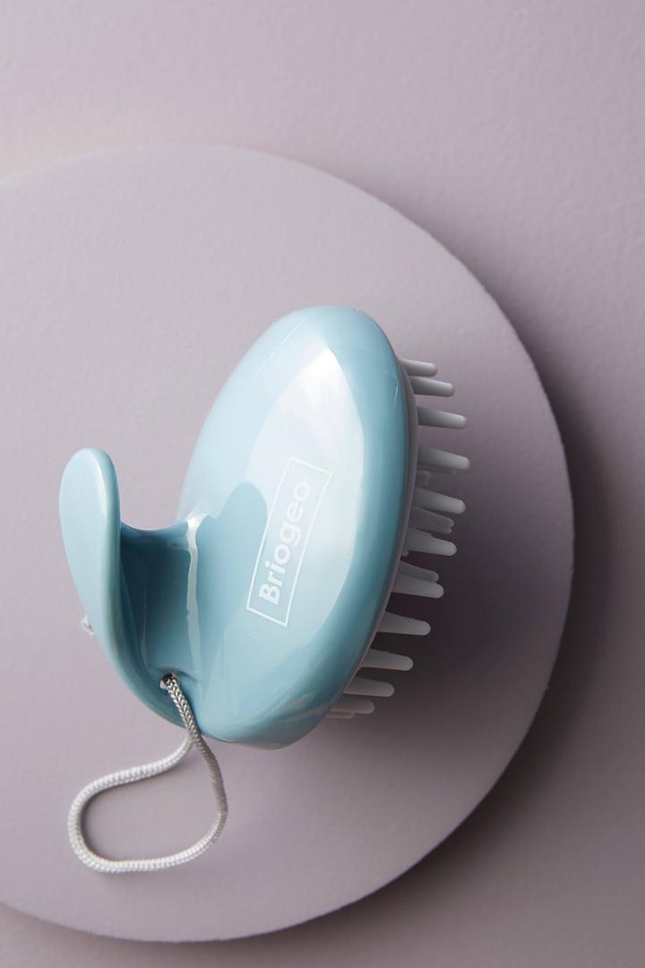 Briogeo Scalp Revival Stimulating Therapy Massager