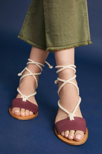 Howsty Marina T-strap Sandals