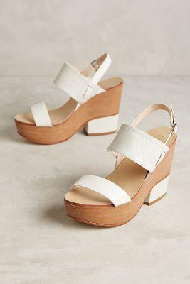 Guilhermina Clotild Platform Heels White