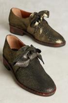 Kupuri Keyhole Ribbon Oxfords