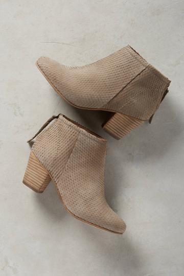 Liendo By Seychelles Liendo By Seychelles Coimbra Booties