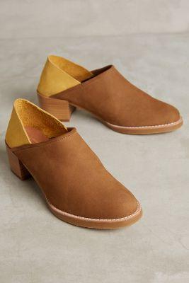 All Black Colorblock Fold-back Booties