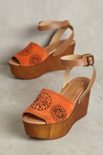 Liendo By Seychelles Liendo By Seychelles Granada Wedges