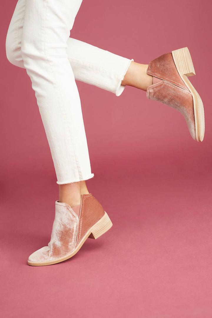 Dolce Vita Tay Ankle Boots