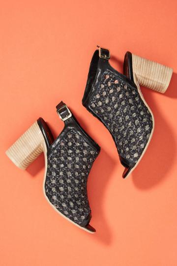 Anthropologie Morena Gabrielli Woven Shooties