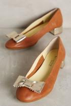 Miss Albright Primrose Heels Honey