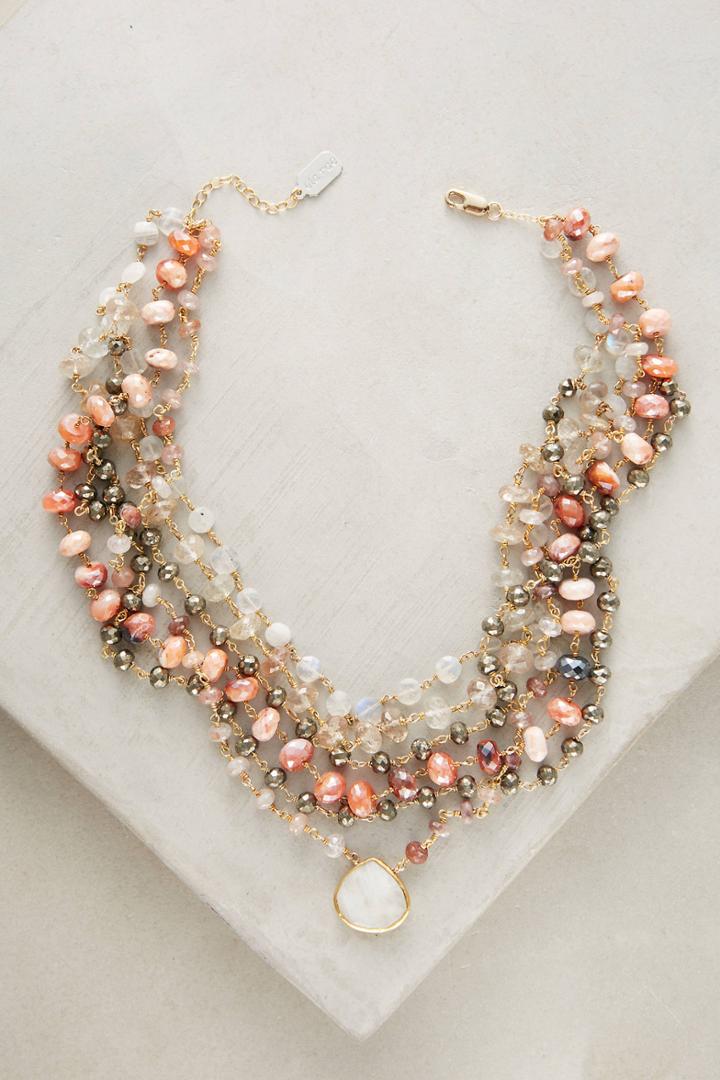 Ela Rae Carlotta Choker