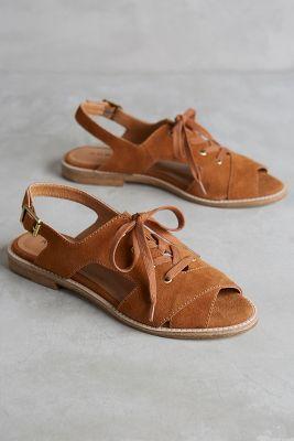 Kelsi Dagger Silver Lakes Flats Honey