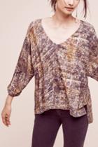 Yavi Freya V-neck Tee