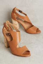 Fortress Of Inca Victoria Vilamoura Heels Honey